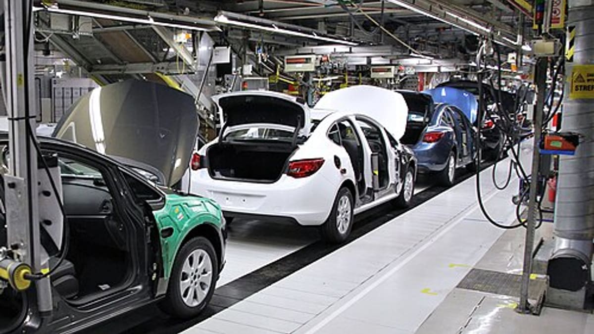 Andon Systems for Manufacturing: Calling for Help, Responding Fast and Learning from Every Stop