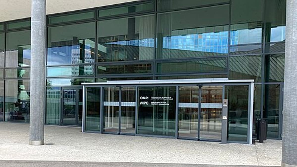 Automatic Door and Gate Service Software: Safety Checks, PM Visits, Breakdowns and AMCs