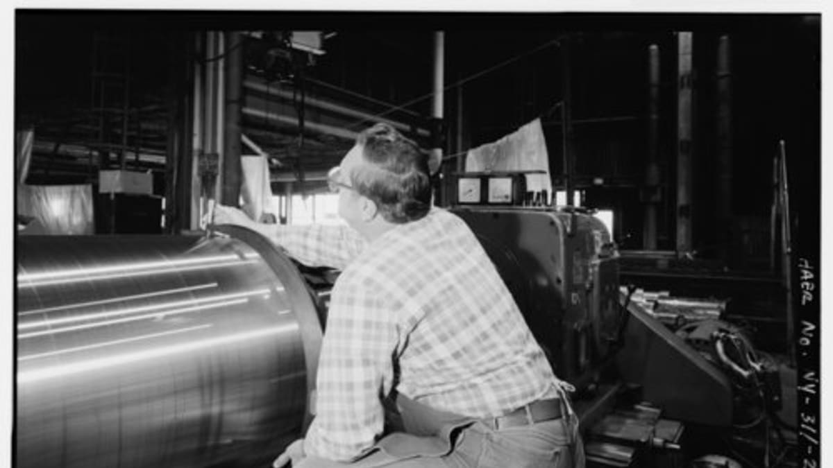 Control Plans in Manufacturing: How to Write One Operators Can Actually Follow
