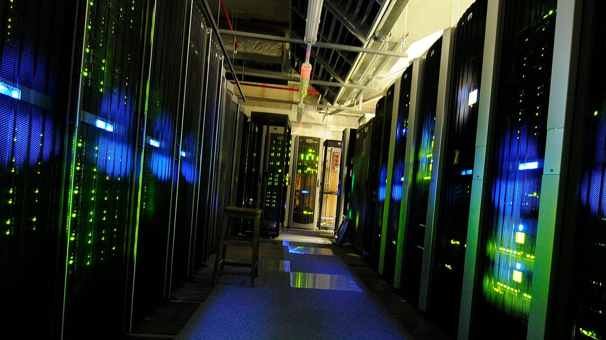 Hosting, Backups and Uptime for Business Applications: What Every Owner Should Decide
